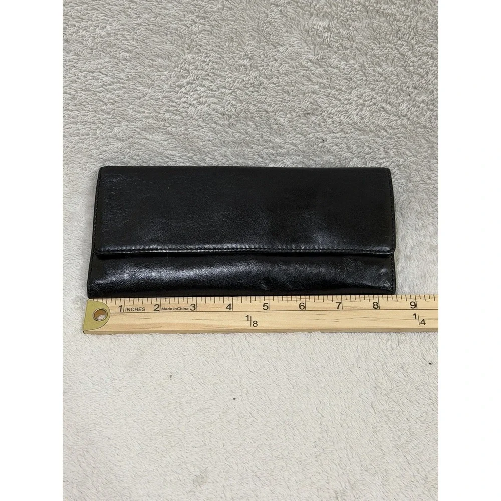 Hobo International Vintage Black Leather Kiss Lock Trifold Clutch Wallet